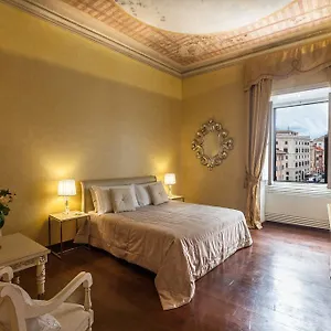  Apartment Prestigious Piazza Navona